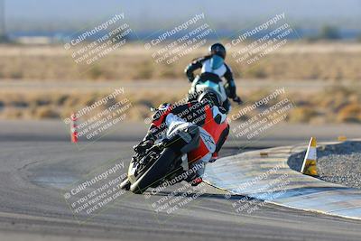 media/Jan-11-2025-CVMA (Sat) [[ddeb3f563a]]/Race 14-500-350 Supersport/